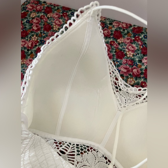 Willow Root Bralette, Size L, White - Picture 6 of 7